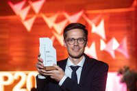 Honored: in November 2020 the Thuringian Innovation Award in the category “Light and life“ 