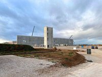 Der Bau der Batterie-Gigafactory des chinesischen Weltmarktführers CATL im Industriegebiet „Erfurter Kreuz“ in Arnstadt/Ichtershausen macht gute Fortschritte.