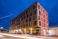 [Translate to English:] Das neue prizeotel befindet sich in unmittelbarer Nähe zum Erfurter Hauptbahnhof. Bildquelle: www.prizeotel.com