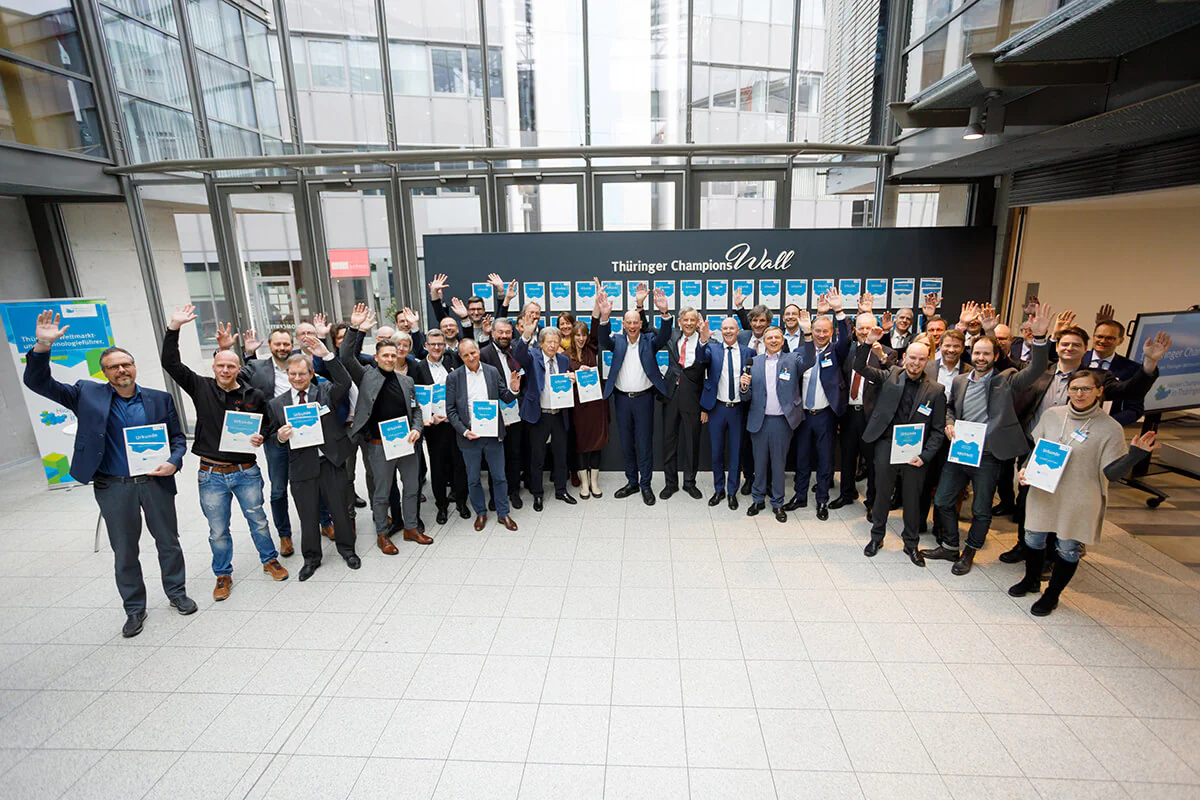 1. Thüringer ChampionsMeet | Bild: LEG Thüringen, Andreas Hultsch Gute Stimmung beim 1. Thüringer ChampionsMeet nach der Überreichung der Urkunden.
