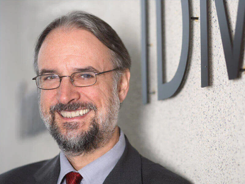 Prof. Karlheinz Brandenburg, Entwickler des mp3-Standards, leitet das Fraunhofer Institut IDMT in Ilmenau Bildbeschreibung / description: Prof. Karlheinz Brandenburg, Entwickler des mp3-Standards, leitet das Fraunhofer Institut IDMT in Ilmenau